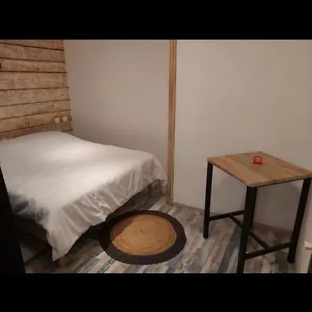 L'atelier De Jean Claude 아파트 *